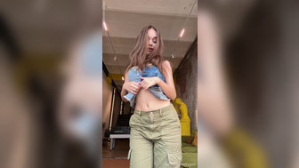 Selti Stripteasing Wearing Her Denim Top Video