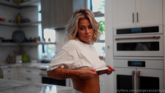 Paige Vanzant Whipped Cream On Her Nude Boobs 20$ Leaked Onlyfans