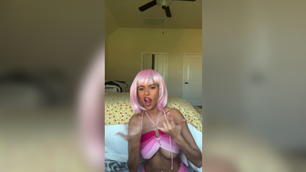 Megan Botnick Aka Mbeeco Nude Nipple Slip On Livestream Leaked Video