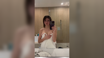 Megan Guthrie After Shower Selfie Nude Tits Out Onlyfans Leak Video