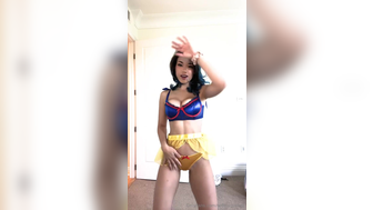 Sofia Gomez Snow White Lingerie Teasing Booty Dance Leaked Video