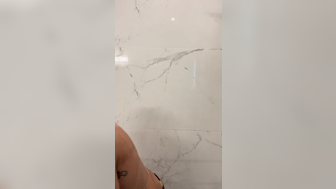 Mia Khalifa Daily Vlog Bathing With Her Nude Boobs Leak Onlyfans Tape