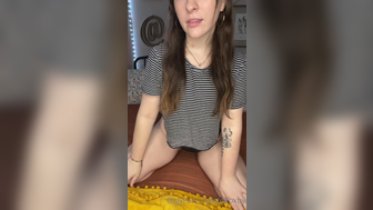 Elf_bxby Took Her Tight Pussy Out And Start Masturbating Onlyfans Leak