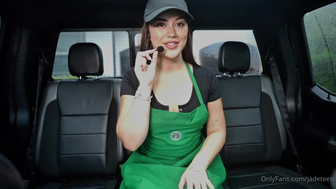 Jadeteen Starbucks Barista Cums Hard On Her Break At Work Onlyfans Leak