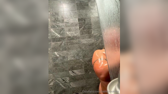 Bellebrooksxo Clapping Her Huge Nude Tits In Shower Onlyfans Leak